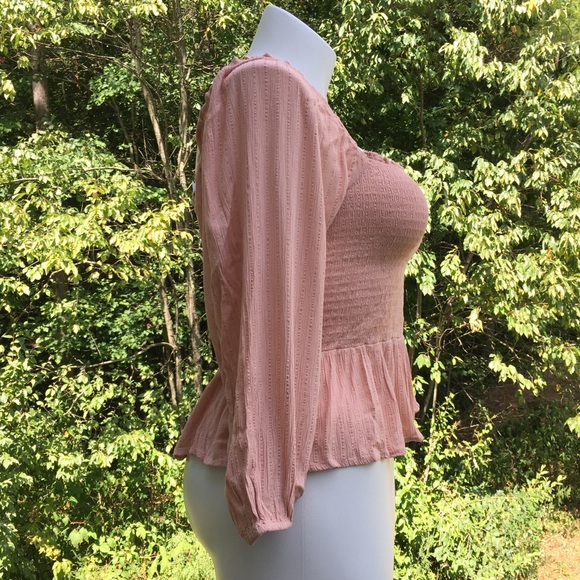 AEO adorable stretch ruffled crop top size M - Picture 6 of 7
